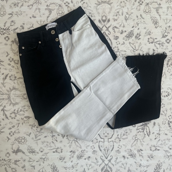 Graffiti Two-Tone Jeans ✧ Black & White ✧ Size S - Picture 1 of 5